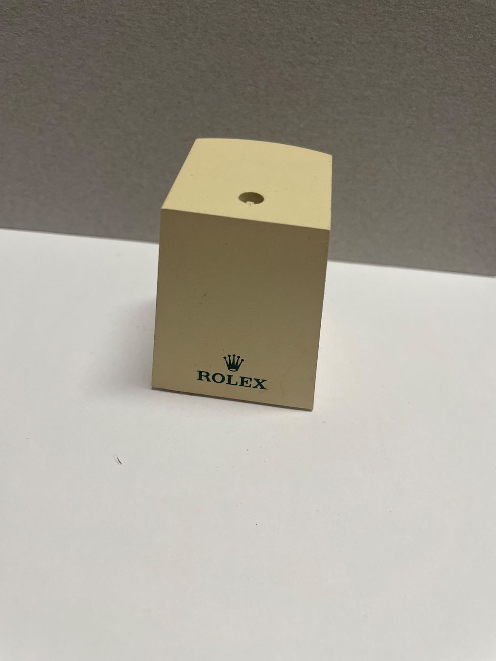 Altri accessori per orologi: Stand display Rolex des années 2000 – Usato da Veyrier venduto da bub_b77p 2