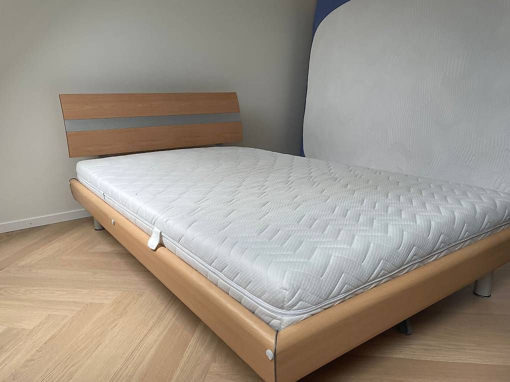 Letti: Bett 120x200 – Usato da Zürich venduto da rmst 4
