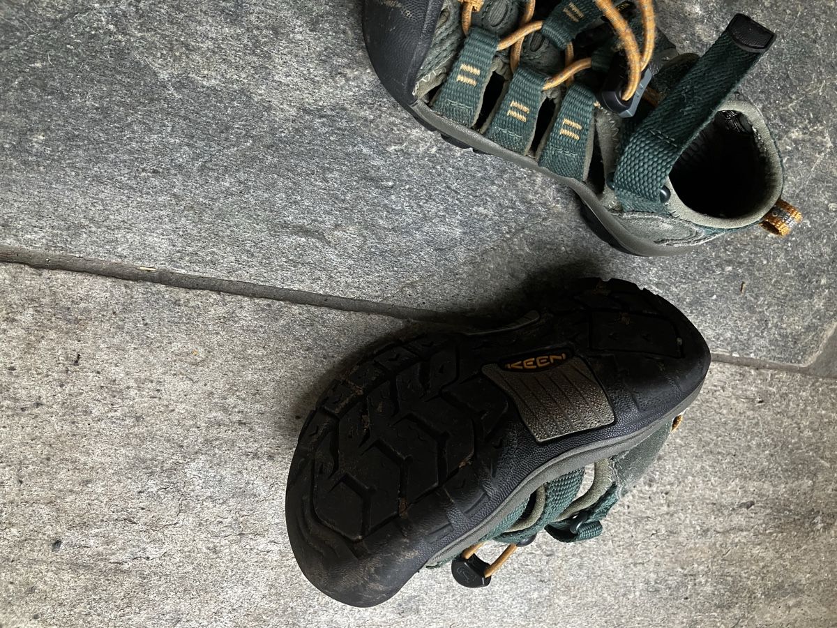 Keen Schuhe für Jungen: Keen Sandalen, 24 – Gebraucht aus Wettingen von T.Reiss 1