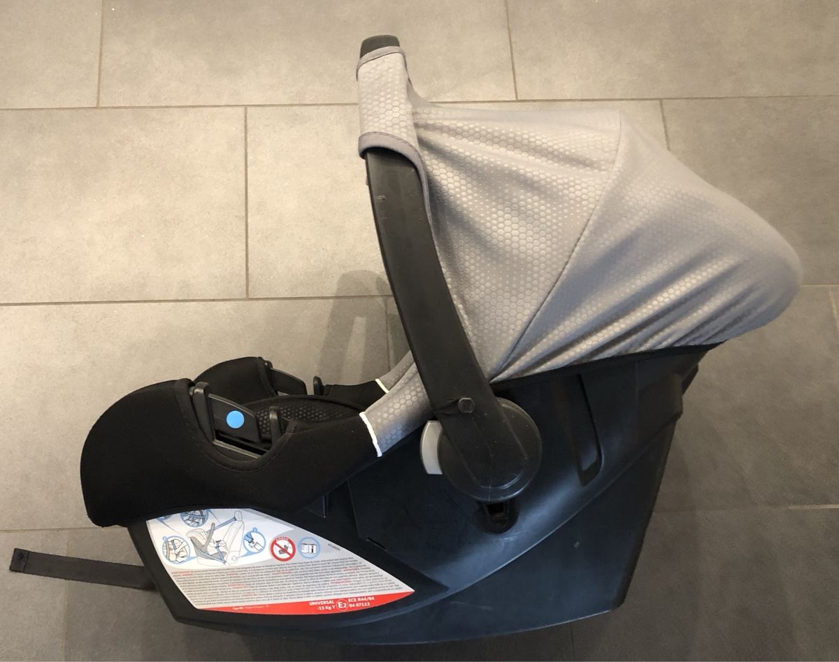 Seggiolini per auto: Nania Babyschale B-One mit Sonnenverdeck – Usato da Hünenberg venduto da Agent000 3