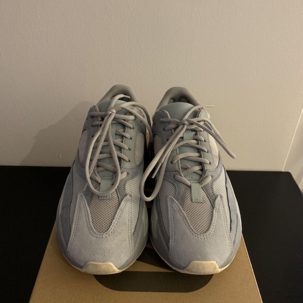 Adidas Scarpe da uomo: Adidas Yeezy Boost 700 Inertia – Usato da Richterswil venduto da N.cole_ 1