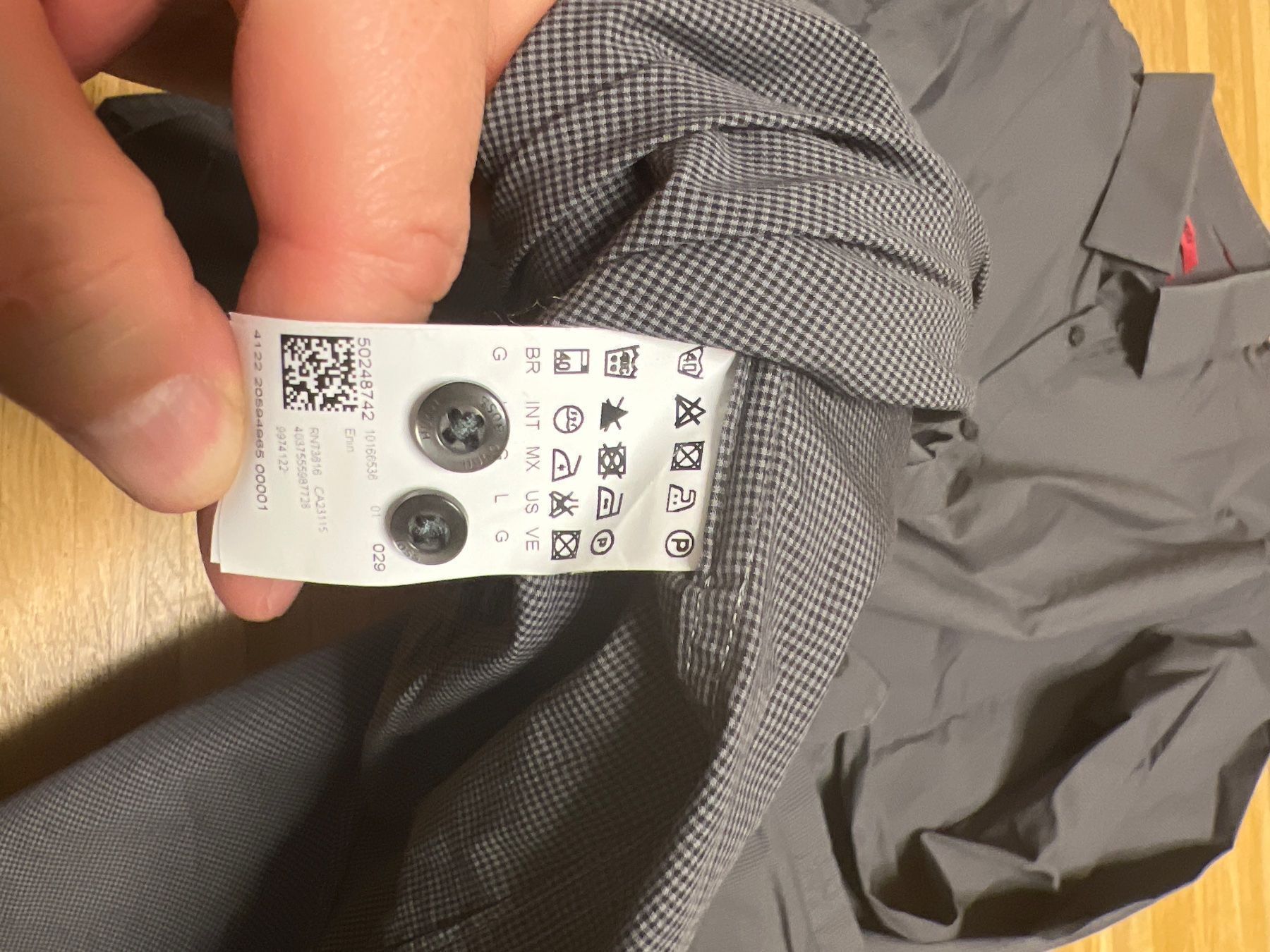 Hugo Boss Camicie: Hugo Boss Herren – Usato da Menzingen venduto da Dali2504 1