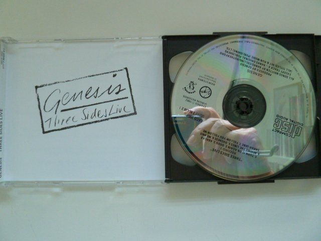 CD: GENESIS - Three sides Live  (2 CD's, vergriffen) – Usato da Au ZH venduto da sikoku 2