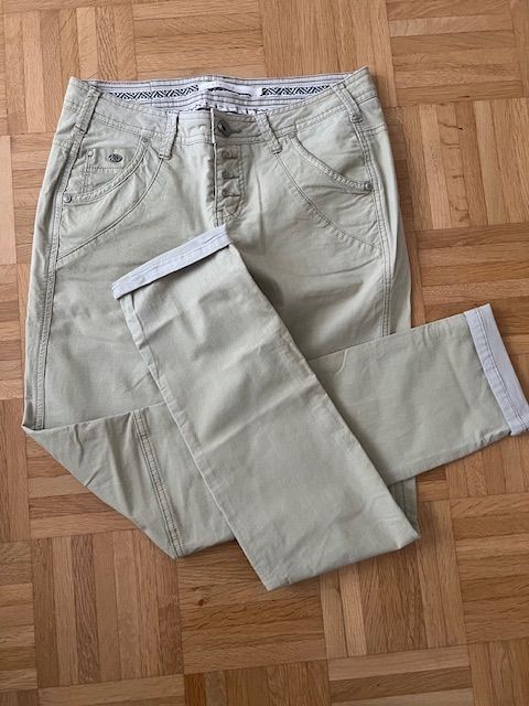 Nile Hosen: "NILE" Sommer - Hosen Gr. S – Neu (gemäss Beschreibung) aus Walenstadt von ricamul 1