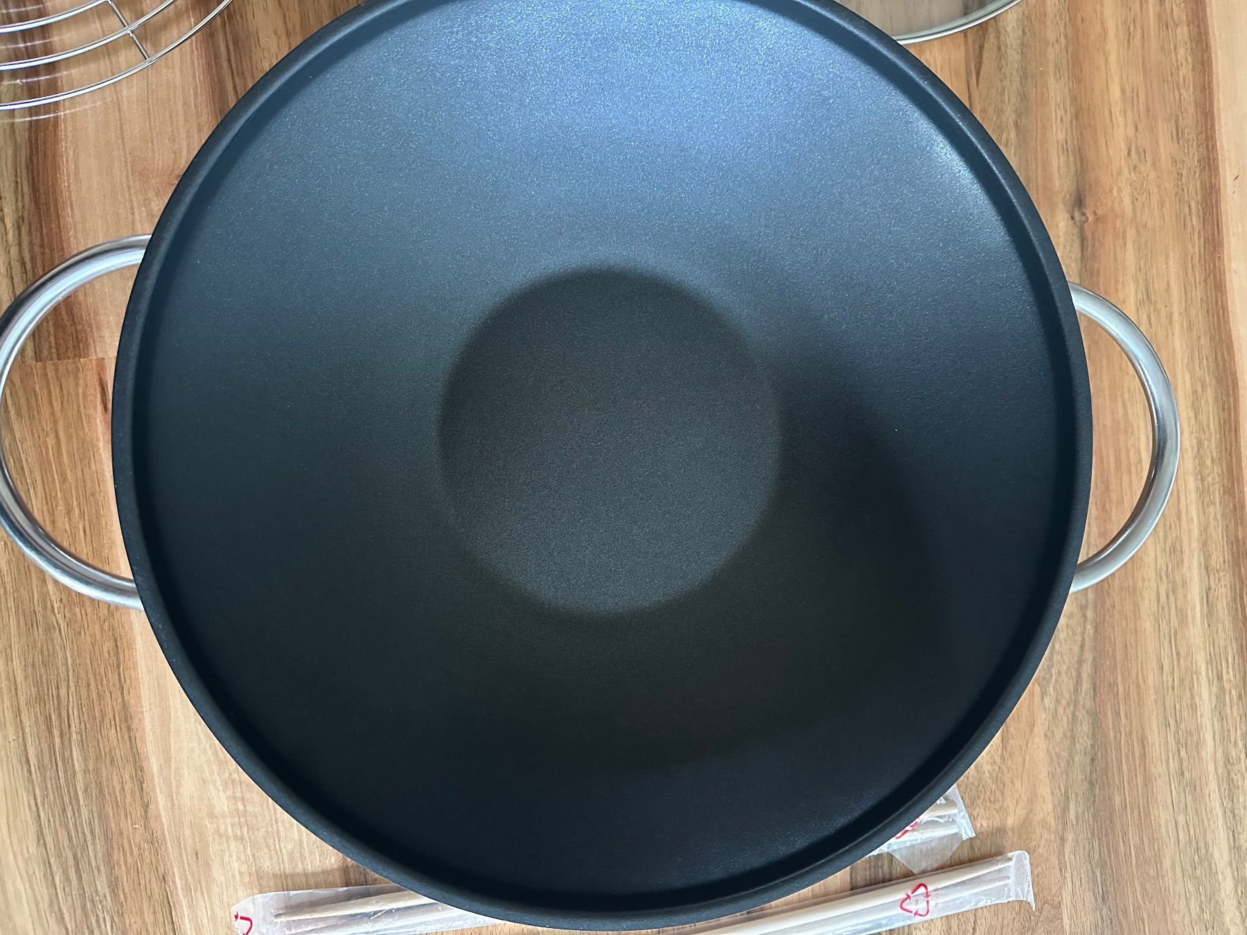 Padelle: Wok Pfanne ~35 cm Durchmesser – Usato da Stallikon venduto da Rsiri 2