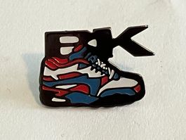 1 Pin BK Schuhe
