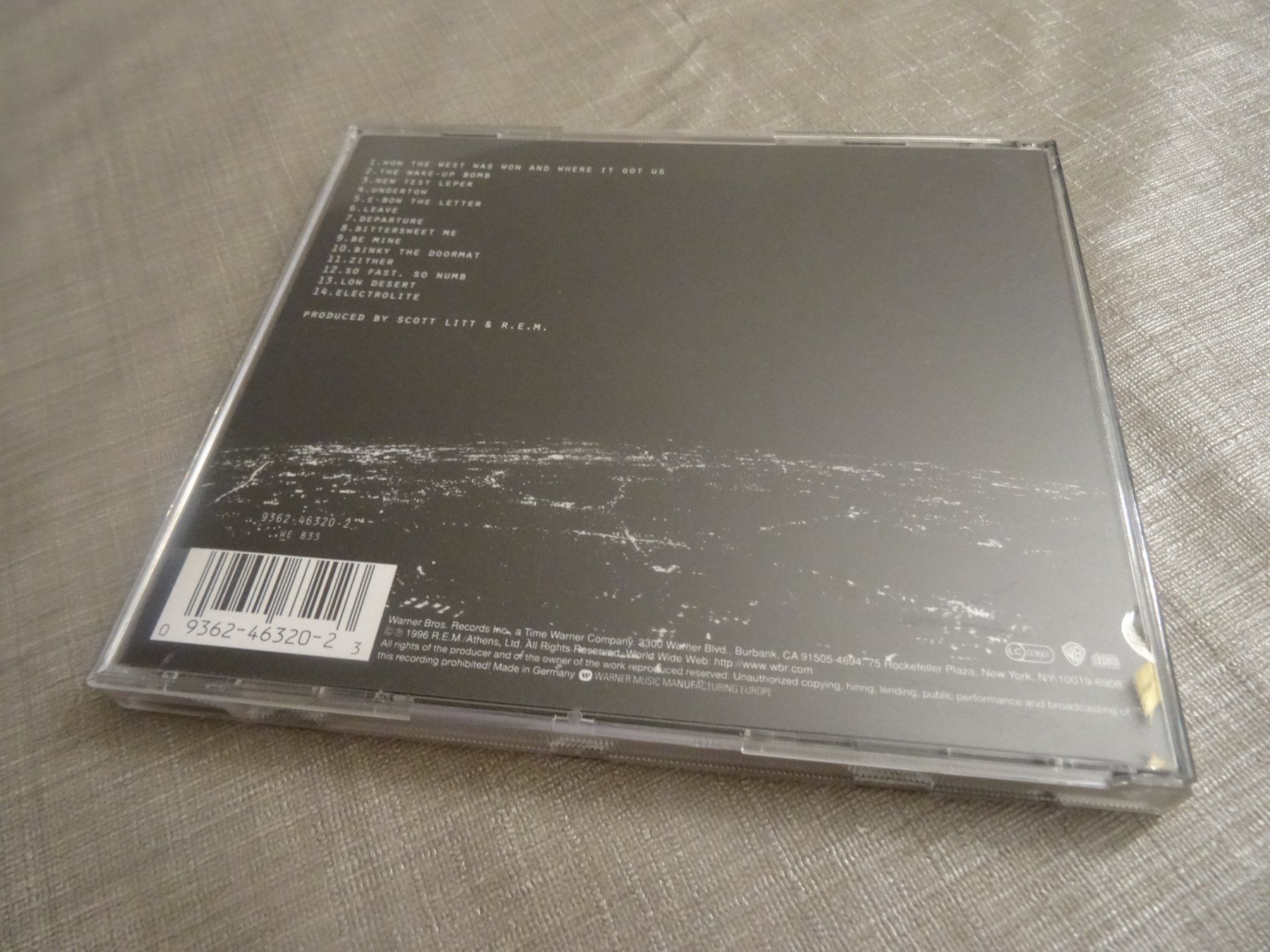 CD: R.E.M. - New Adventures in Hi-Fi CD – Usato da Olten venduto da Disc-Ausverkauf 1