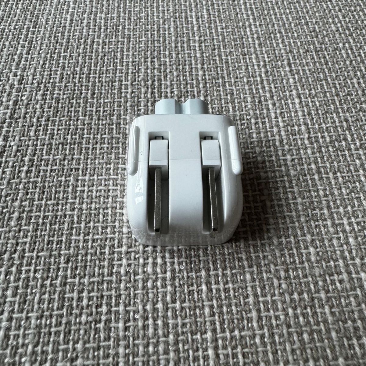 Apple Unità & Adattatore: Apple - Travel Adapter Plugs – Nuovo (secondo la descrizione) da Zürich venduto da M4xi_13 2