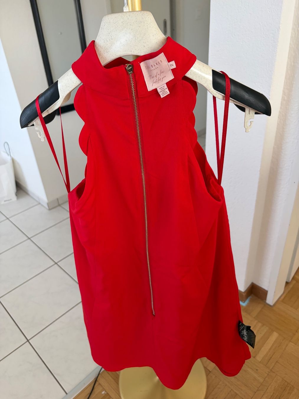 Vestiti: Ted Baker Kleid Gr S – Usato da Baar venduto da ViennaG 5
