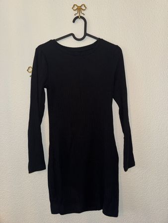 Langarm Kleid