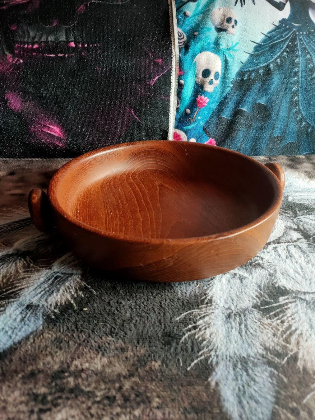 Ciotole: schöne Holzschale – Usato da Menziken venduto da Dragon-Fuchur 1