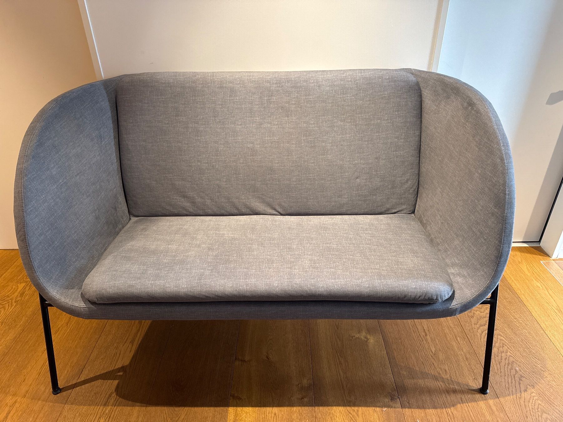 Bolia Sofas: 2er Designercouch von Bolia – D'occasion à Volketswil par Miezni
