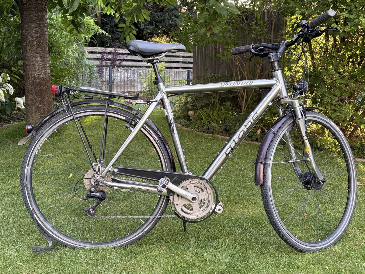 Specialized Biciclette: Giant Velo 28” – Difettoso da Aarberg venduto da Katire