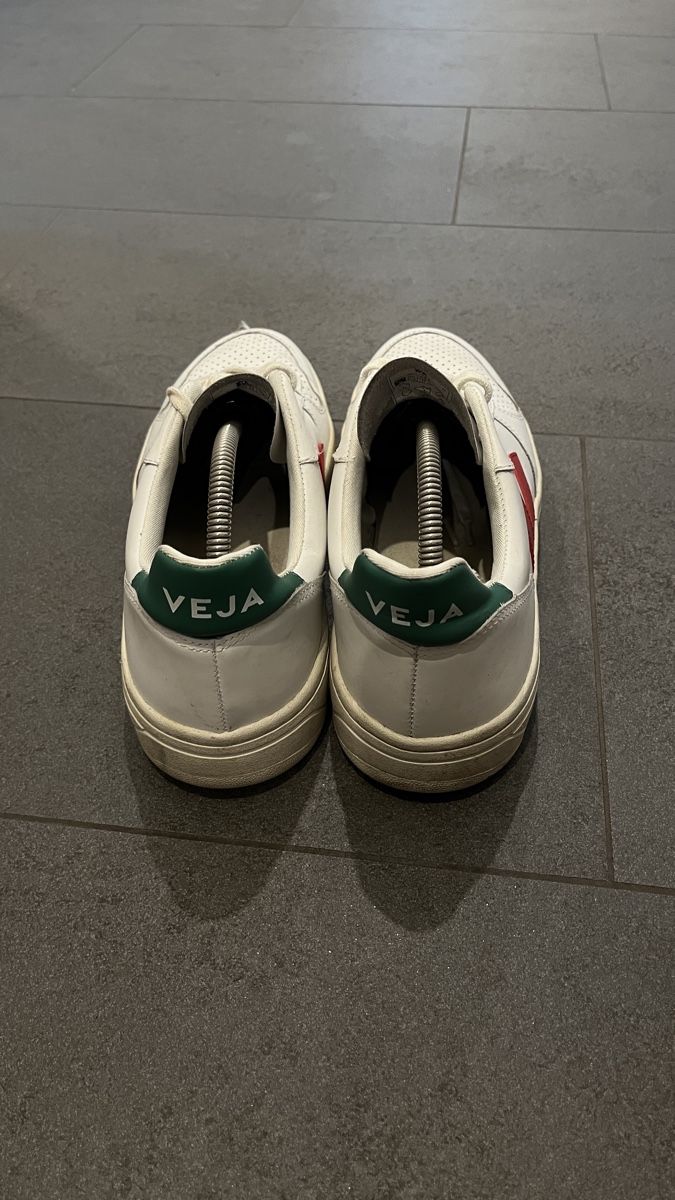Veja Scarpe da uomo: Veja V-10 Sneaker Gr. 45 – Usato da Aeschi b. Spiez venduto da lou_d5wc 2