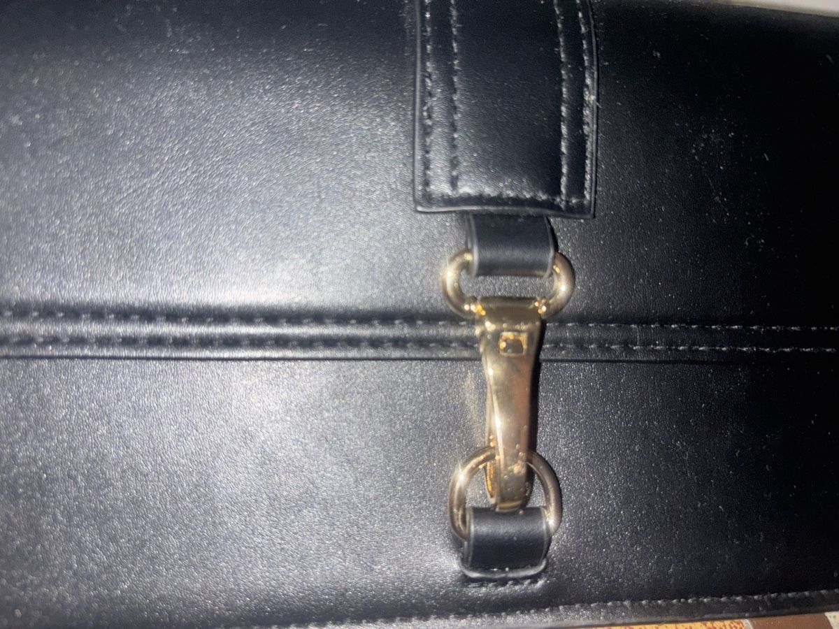 H&M Borse da donna: Sac noir y2k H&M – Usato da Lausanne venduto da CamCam11 2