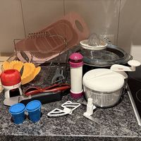Küchenhelfer Frittiertopf Grillzange.. Tupperware Metaltex