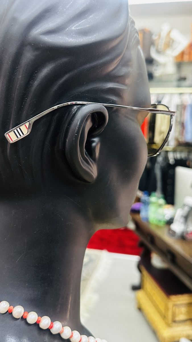 Burberry Occhiali & Lenti: Burberry Sonnenbrille neu – Nuovo e nell'imballaggio originale da Lachen SZ venduto da HelvetiaLuxury 4