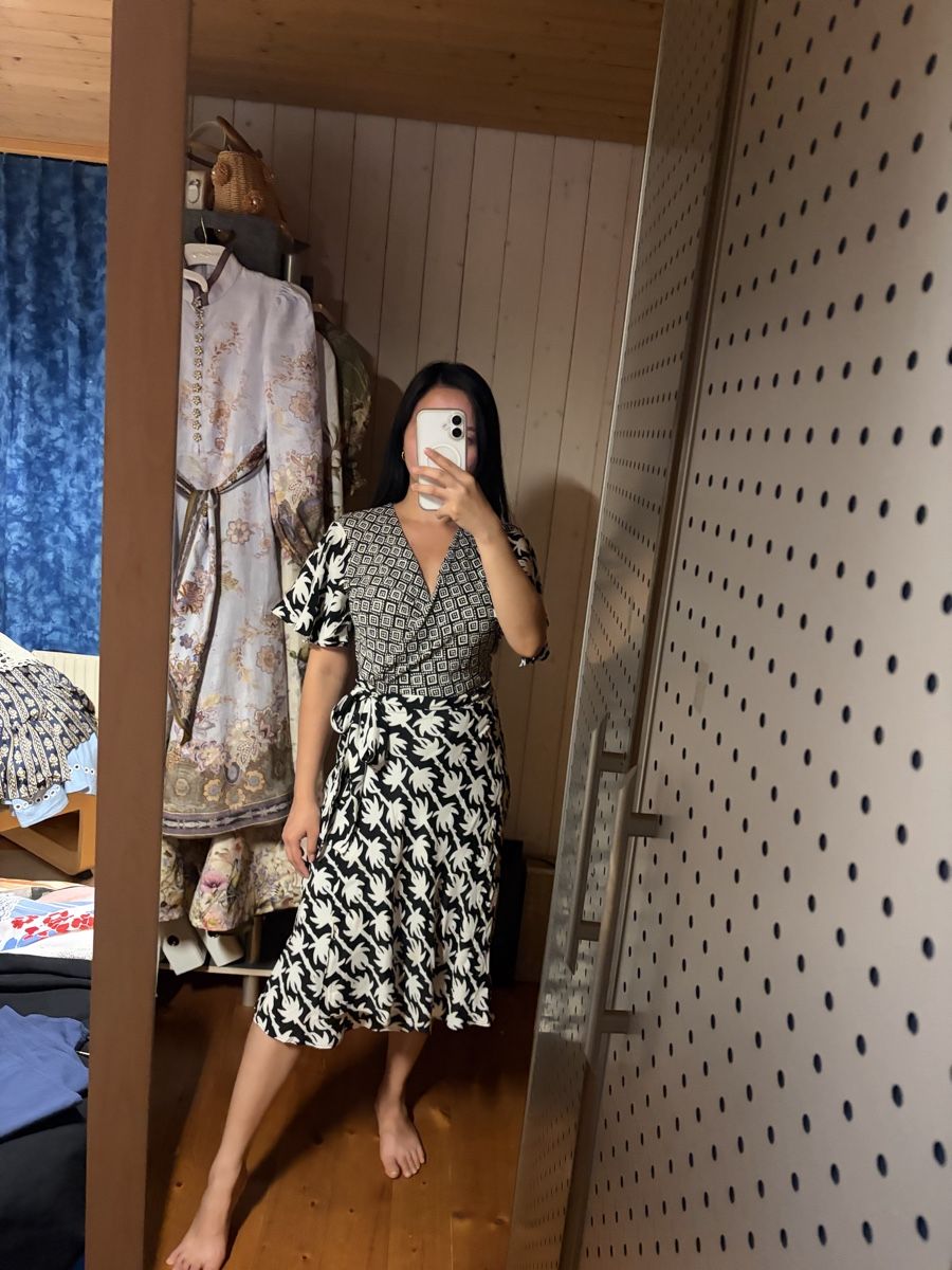 Diane von Furstenberg Kleider: DVF Silk Wrap Dress – Gebraucht aus St.Josefen von lop_lh8d 1