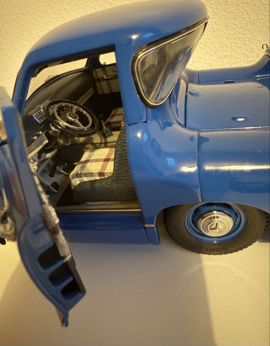 CMC Modellini d'auto: CMC 1:18 MB RENNTRANSPORTER 1954 – Usato da Däniken SO venduto da hasenpfote. 6