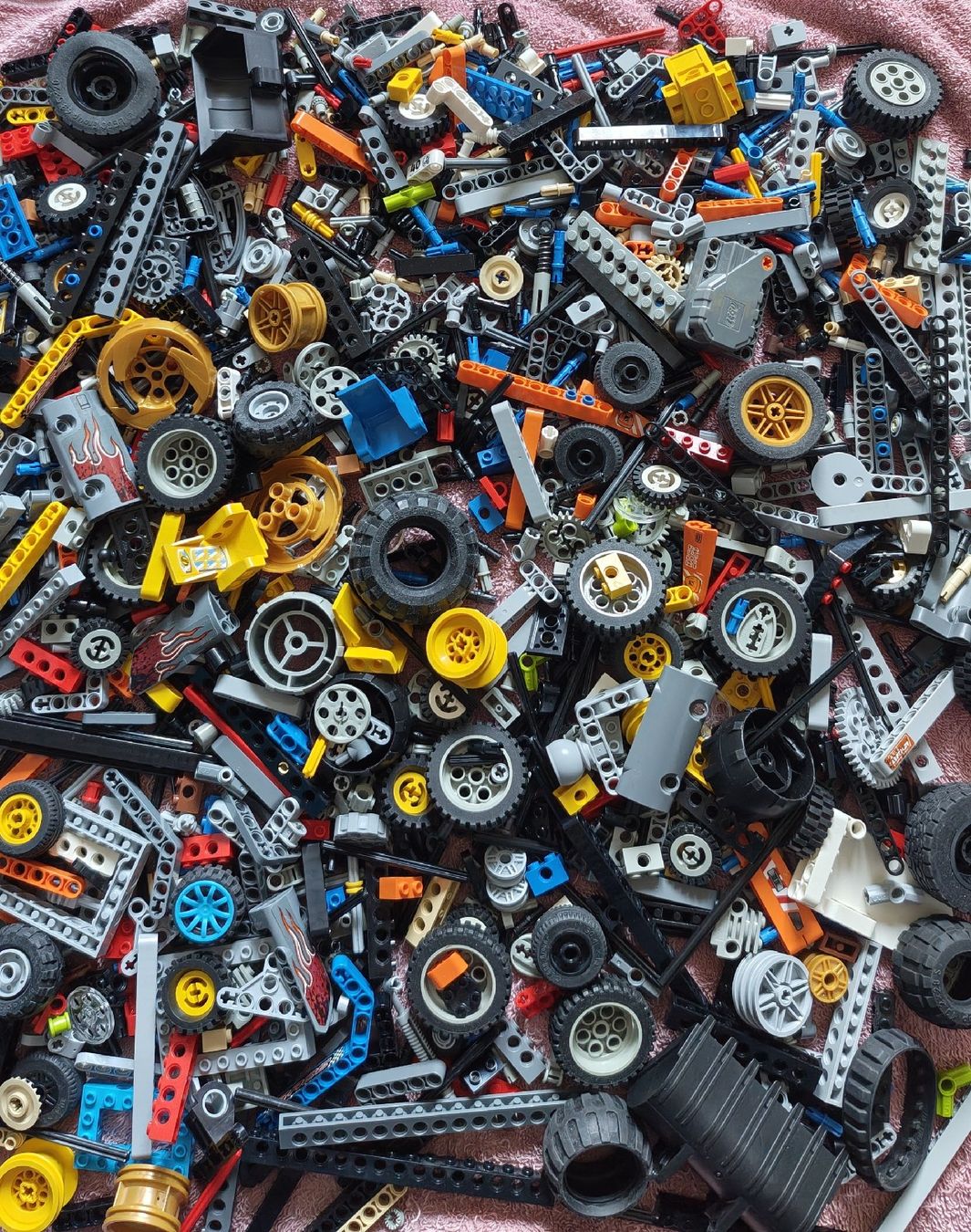 Lego Giocattoli: Lego Technik Teile ca 1,5 Kilo – Usato da Effretikon venduto da Superkarin7