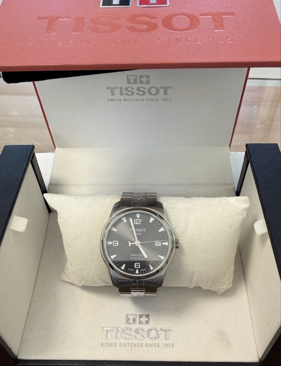 Tissot Montres: Tissot PR 100 Titanium Quartz  – D'occasion à Untersiggenthal par Panjshir
