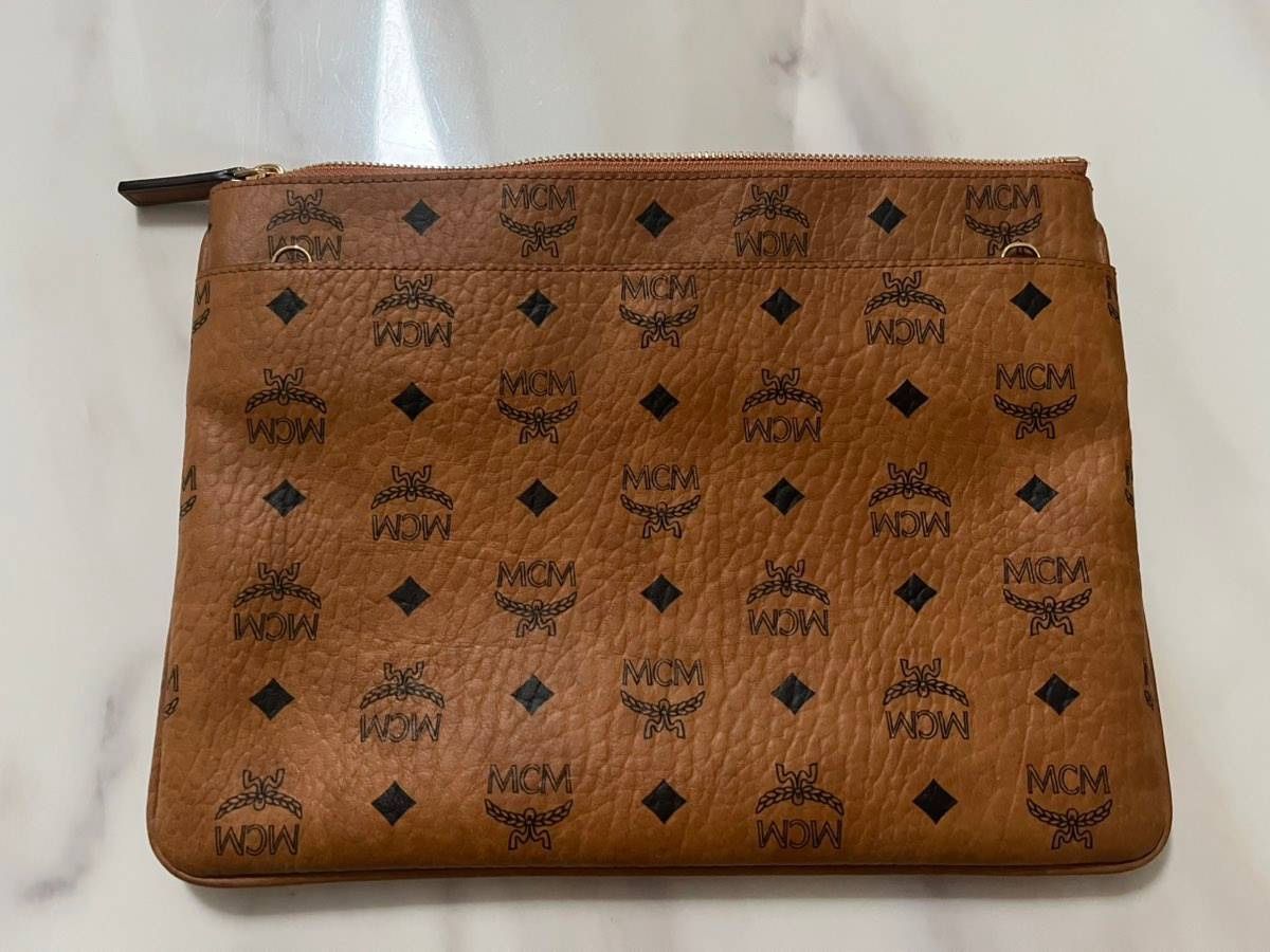 Mcm Borse da donna: MCM Umhängepouch In Visetos Original, cognac – Nuovo (secondo la descrizione) da Triesen venduto da dardaleni 5