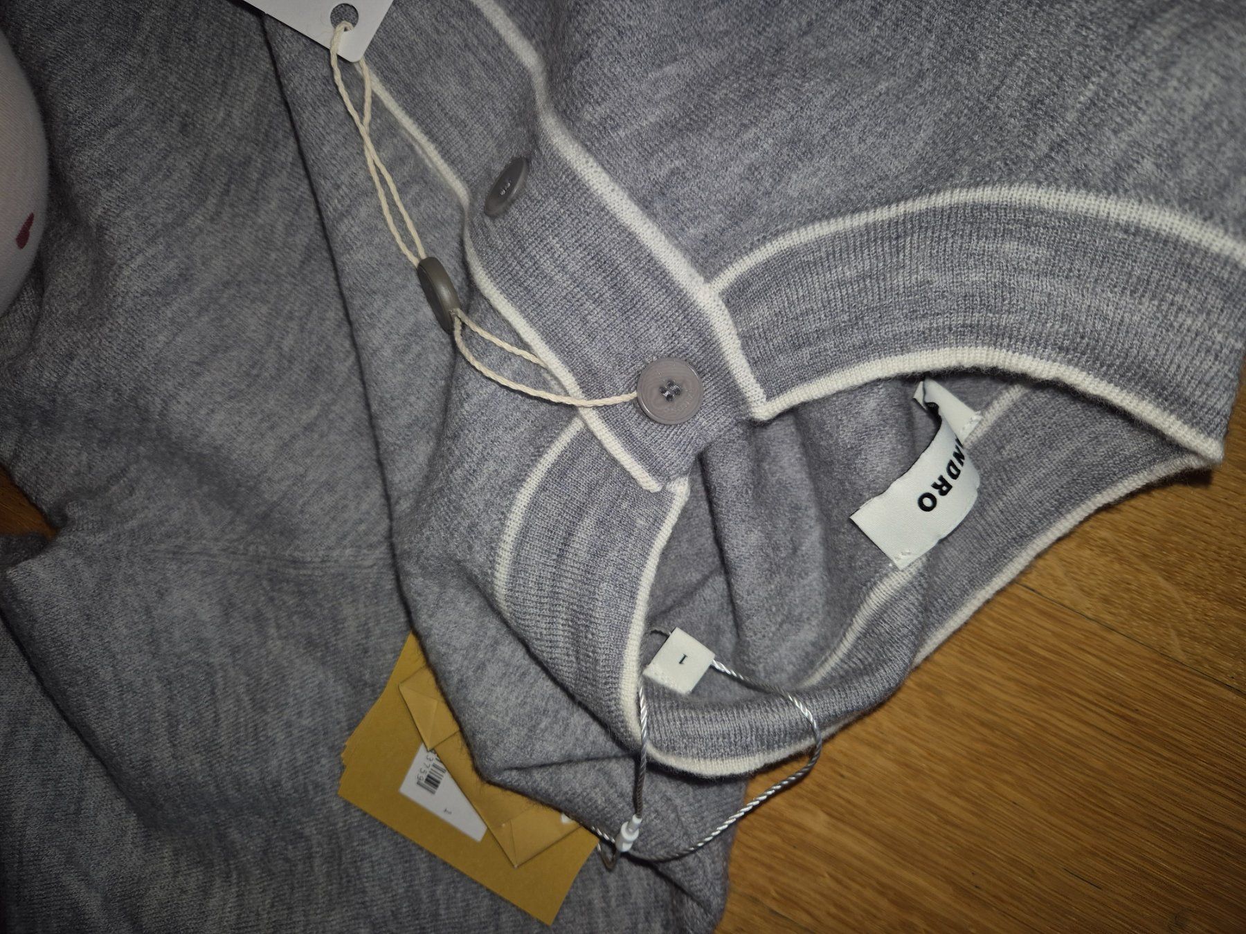 Sandro Lotti di vestiti: Sandro wool set new withh tags – Usato da Glattpark(Opfikon) venduto da gog_ynp9 4