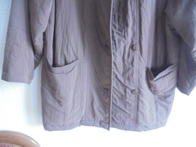 Giacche: Winterjacke dunkelbraun Gr. 46-48 – Usato da Hinwil venduto da Glasperlen 3