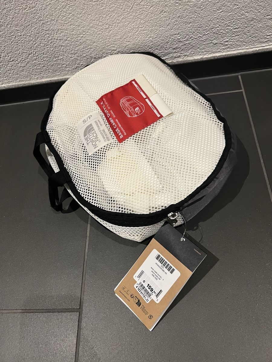 North Face Rucksäcke: The North Face Rucksack  – Neu und originalverpackt aus Holziken von 181281 4
