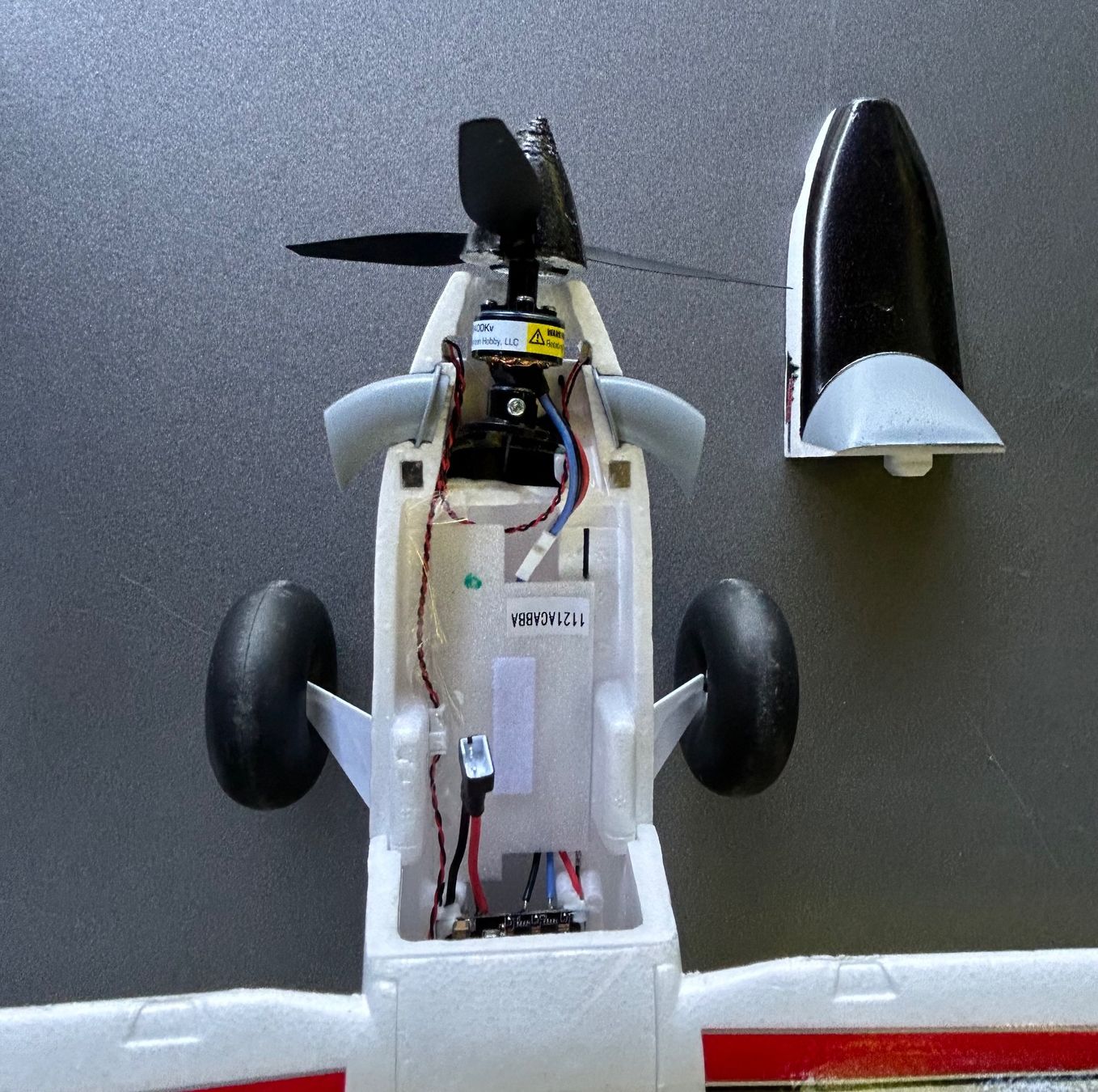 E-Flite RC Modellbau: E-flite Flugzeug UMX Turbo Timber BNF Basic Akku und Ladege. – Gebraucht aus Basel von  2