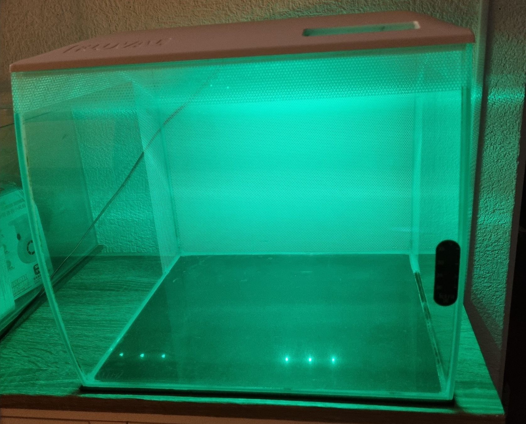 Fluval Acquari: Fluval Nano-Aquarium Flex LED Weiss 34 L – Usato da Unterengstringen venduto da Panther 3