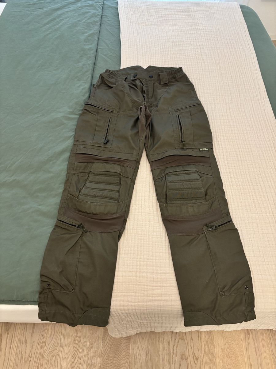 Uf Pro Pantaloni: Einsatzhose UF PRO, brown-grey, 29/32 – Nuovo (secondo la descrizione) da Einsiedeln venduto da LulinaG