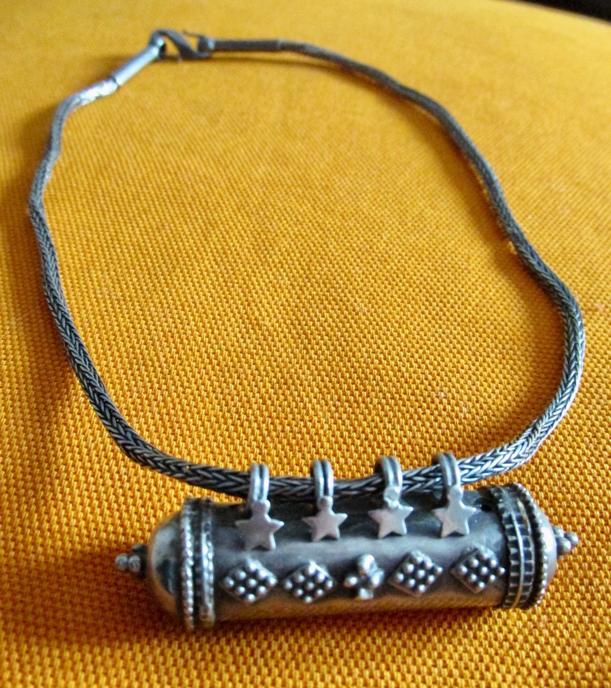 Catenine: Silber - Halskette mit Anhänger, Handarbeit – Usato da Winterthur venduto da mat_q5d5