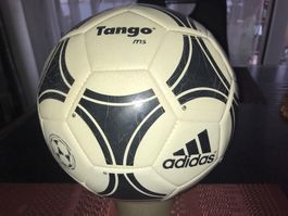 Adidas Fussball, Tango ms, Grösse 5