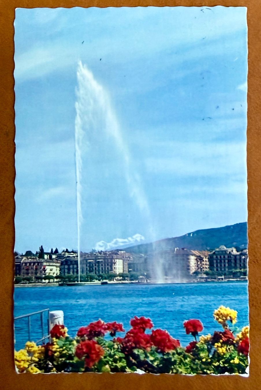 Cartoline postali: Genève - Jet d'eau 1967 – Usato da Lutry venduto da Ediego
