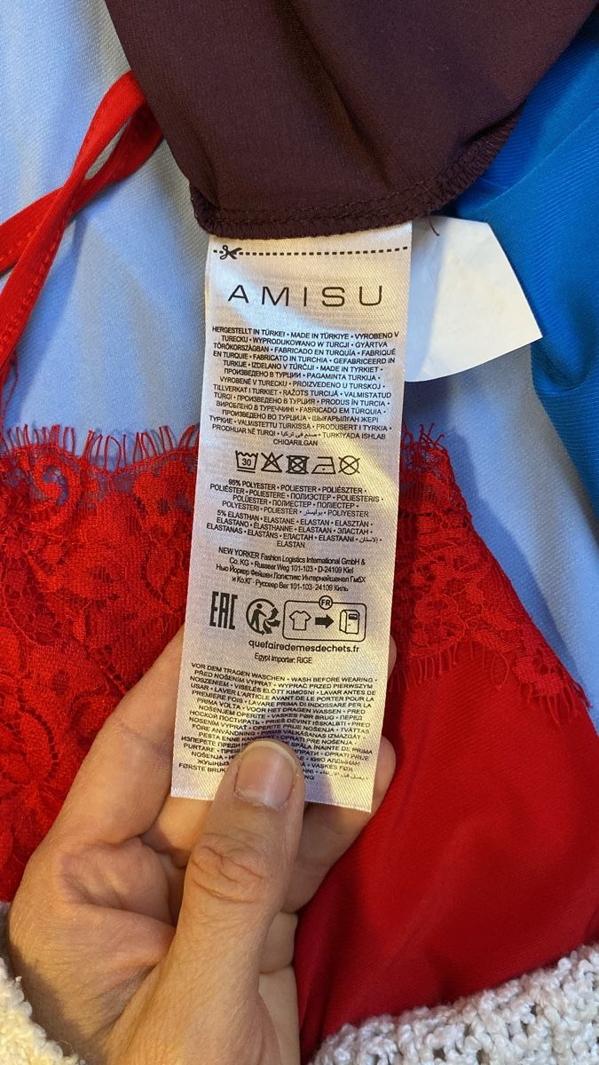 Lotti di vestiti: Wunderschöne Spitzentops im Paket – Usato da Winterthur venduto da lau_pxp5 2
