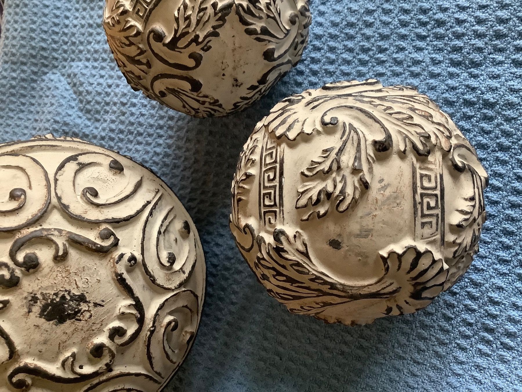 Tutte le decorazioni: 3 Dekokugeln – Usato da Zürich venduto da Albatros57 2