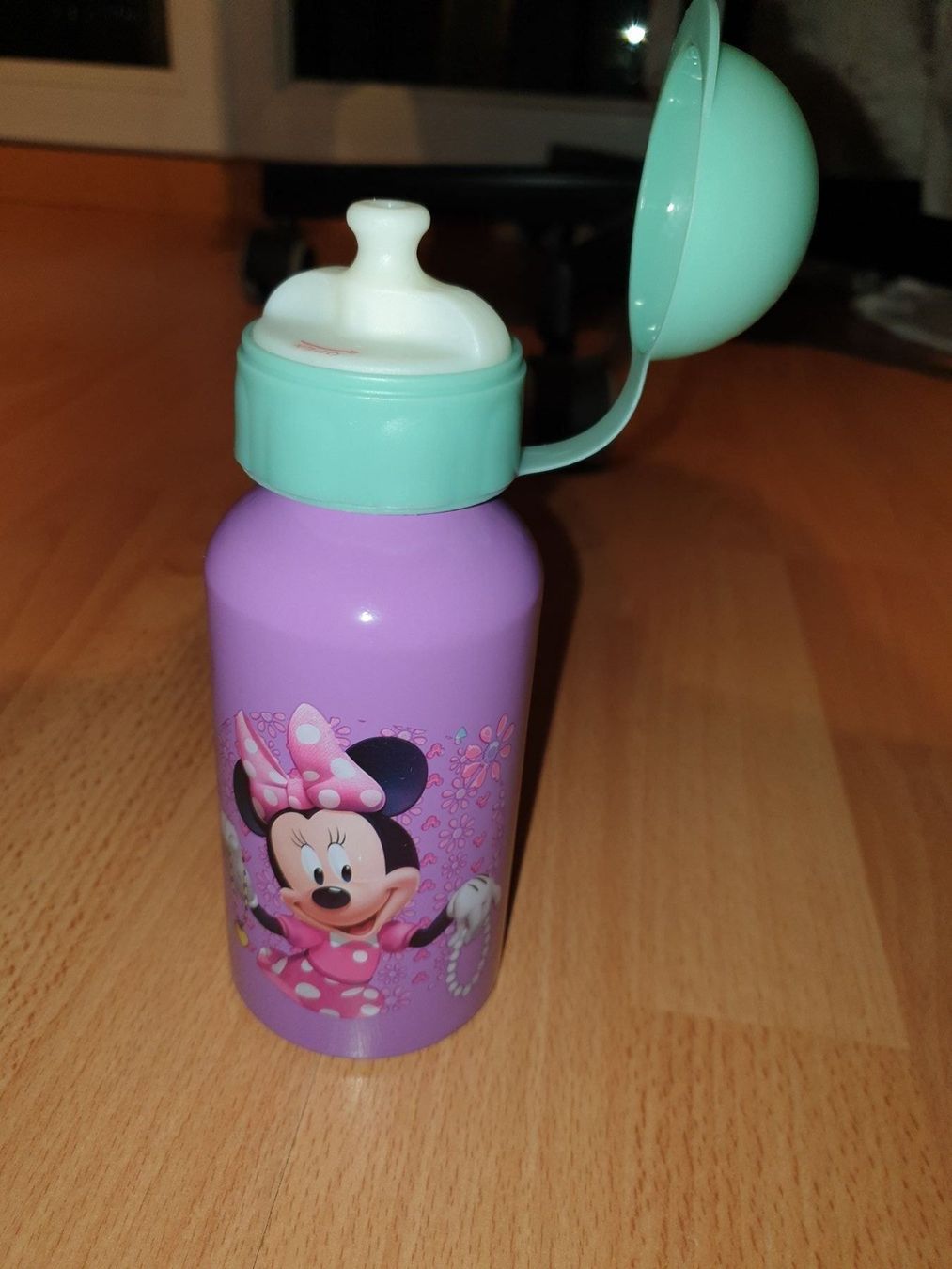 Trinkflaschen & Thermosflaschen: Minniemouse Trinkflasche 400ml – Gebraucht aus Felben-Wellhausen von Brummbaer90