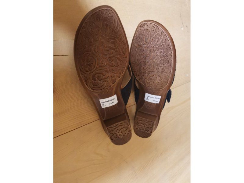 Ara Damenschuhe: Ara Schuh Hausschuh echt Leder neu Gr 5 – Neu und originalverpackt aus Fankhaus (Trub) von sun_7677 1