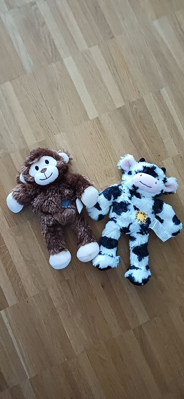 Jouets: Plüschtier Affe und Kuh – D'occasion à Wittenbach par nic_gvc6