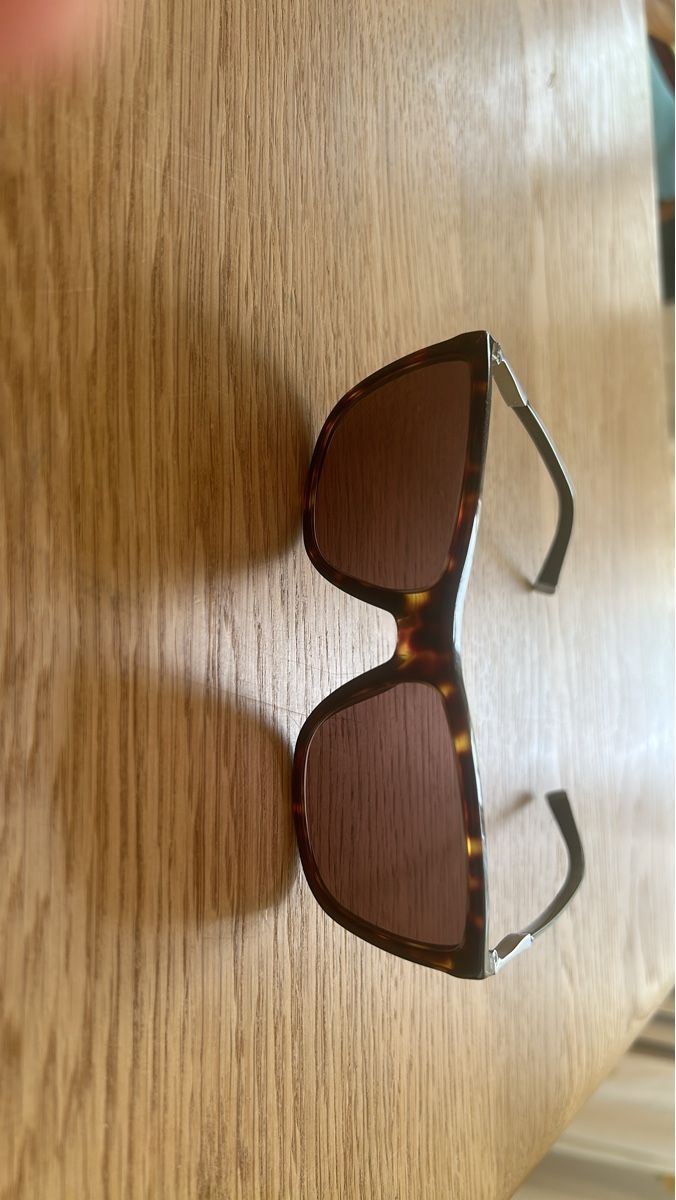 Dolce & Gabbana Brillen & Gläser: Dolce & Gabbana Sonnenbrille D&G – Gebraucht aus Herisau von Renee30 1
