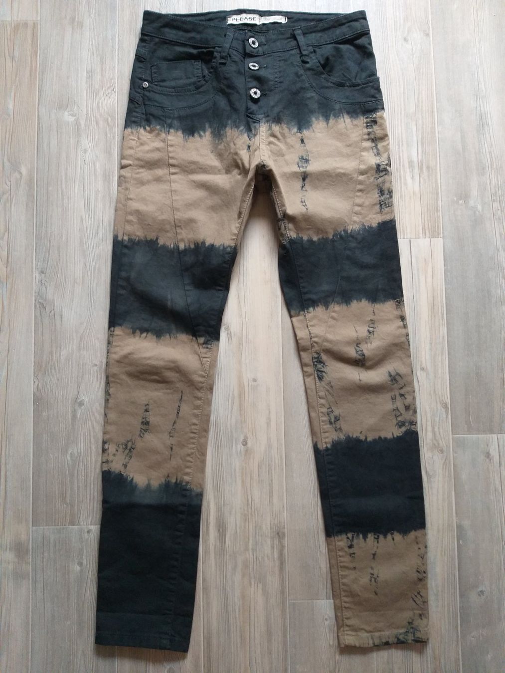 Please Jeans Jeans: PLEASE Jeans taille / Grosse XXS – Usato da Cossonay-ville venduto da Super-Price-Quality