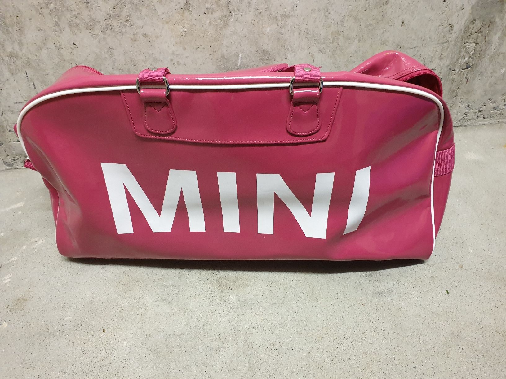 Taschen für Damen: Tasche von Mini original – Gebraucht aus Ittigen von Ziok187