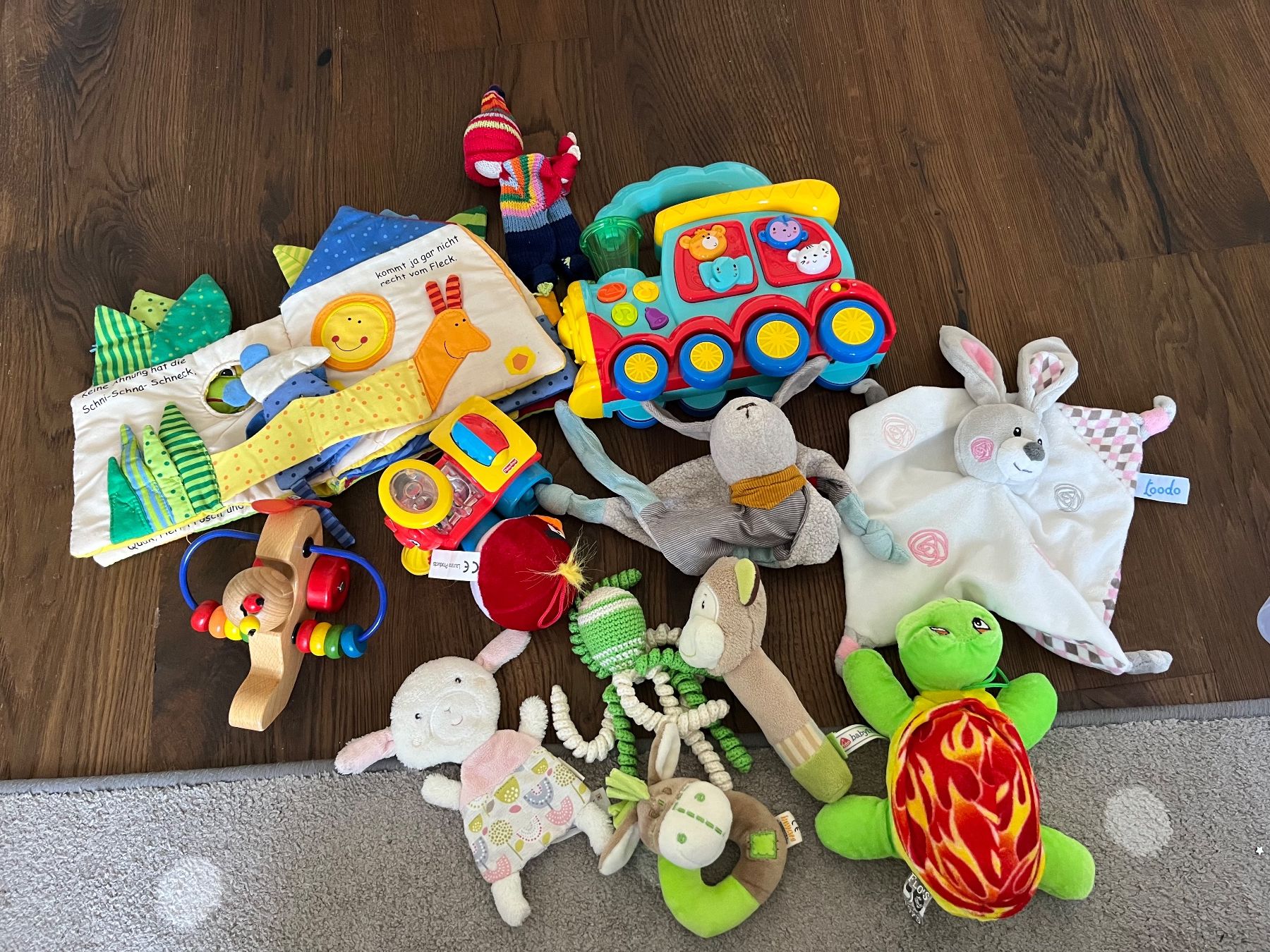 Giocattoli: Diverse Babyspielsachen – Usato da Villnachern venduto da schudelinho