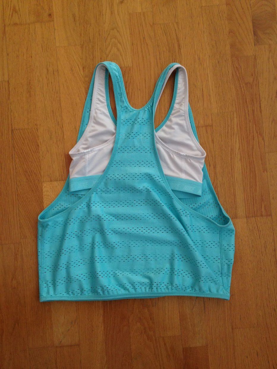 Nike T-shirt: Sport Shirt Nike – Usato da Dübendorf venduto da Fip05 2