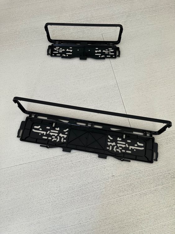 Accessori per altri veicoli: Wechselrahmen zu Nummernschilder (2 Set) – Nuovo e nell'imballaggio originale da Herzogenbuchsee venduto da zanoya 1
