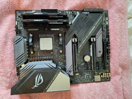 Computerhardware: Ryzen 7 3700X, ROG Strix X570-F, 32 GB Ram