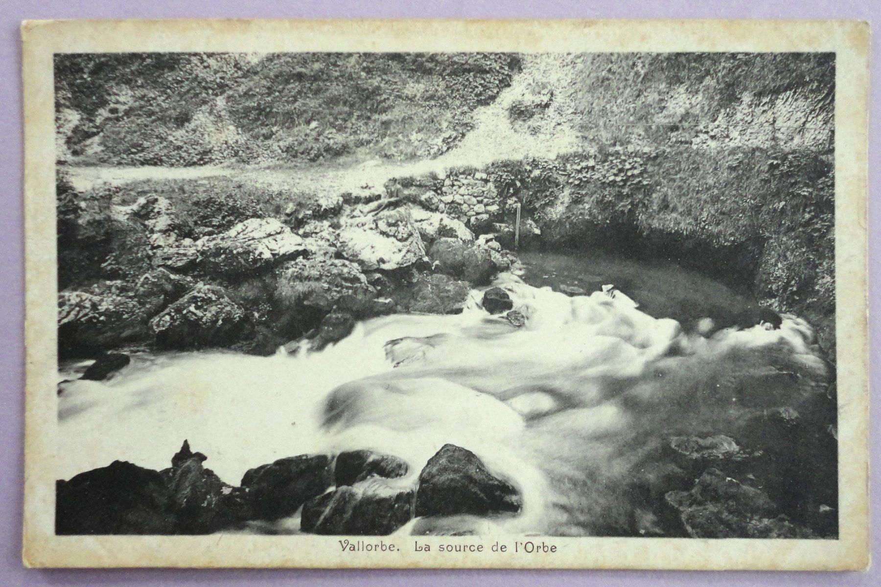 Ansichtskarten: Vallorbe - La source de l' Orbe – Gebraucht aus Fétigny von Billy2miny