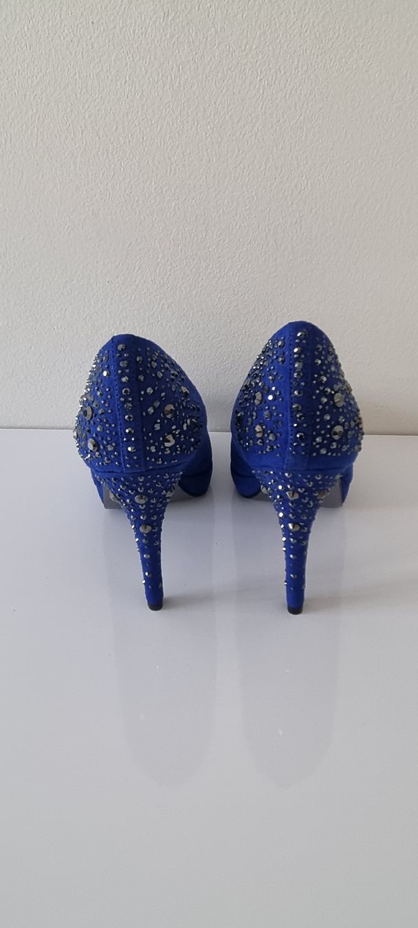 Scarpe da donna: Blu shoes by Catwalk – Nuovo e nell'imballaggio originale da Mendrisio venduto da ann_d9pf 4