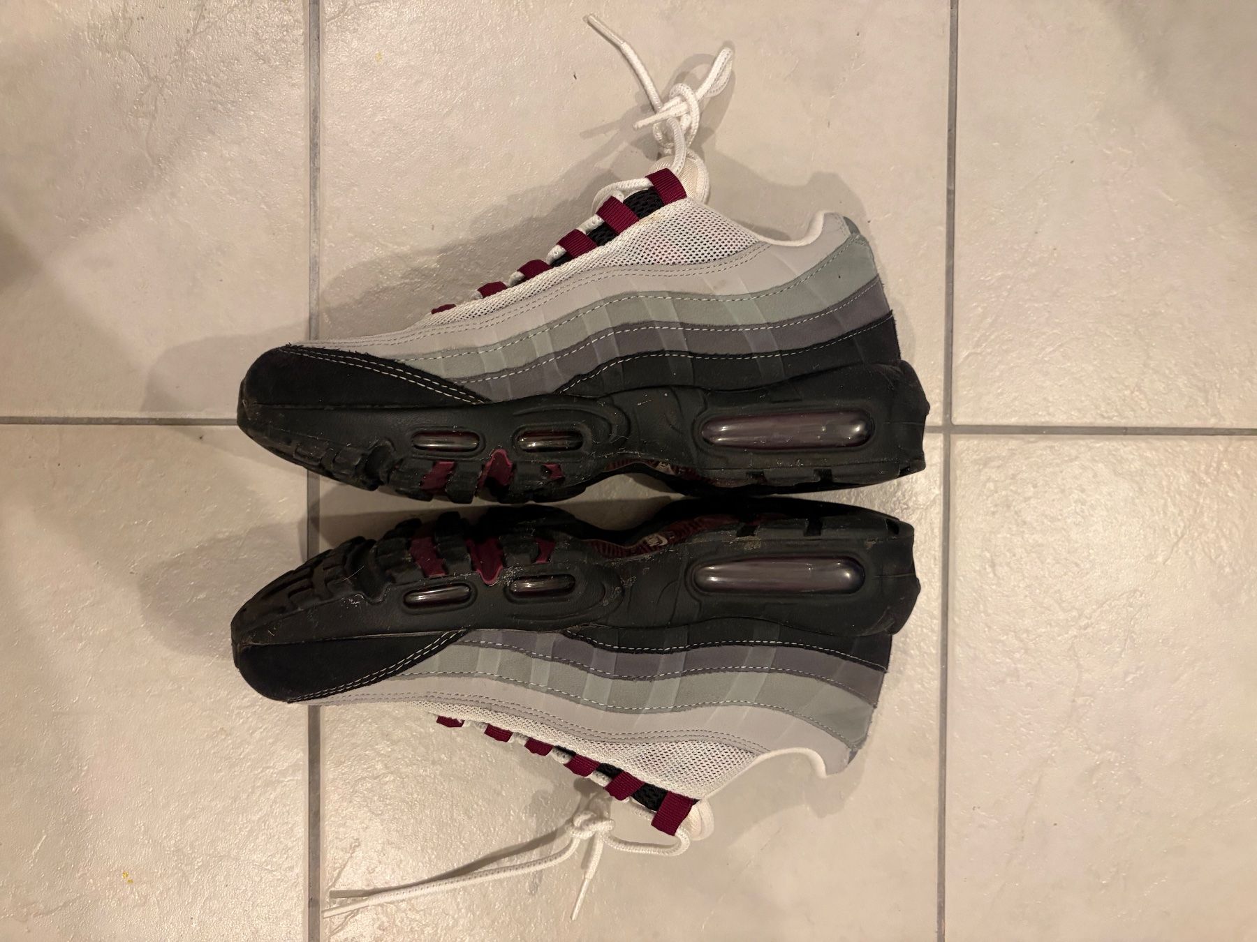 Nike Scarpe da uomo: Airmax 95 (minimale Gebrauchsspuren) – Usato da Volketswil venduto da sam_n6pb 1